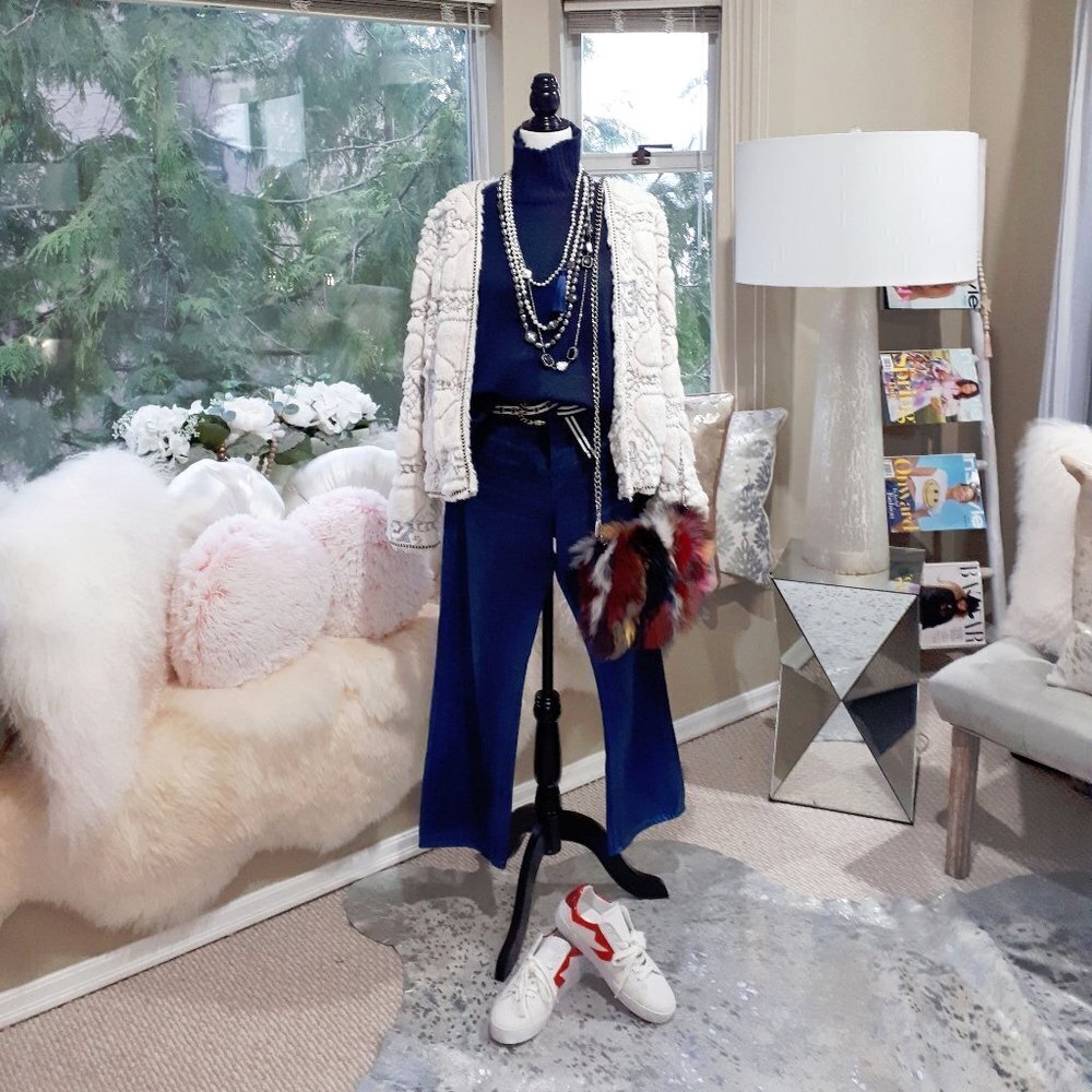 EUC Core Life navy blue tight knit higher mock neck sweater, M